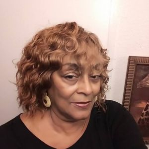 Meet your Posher, Joyce